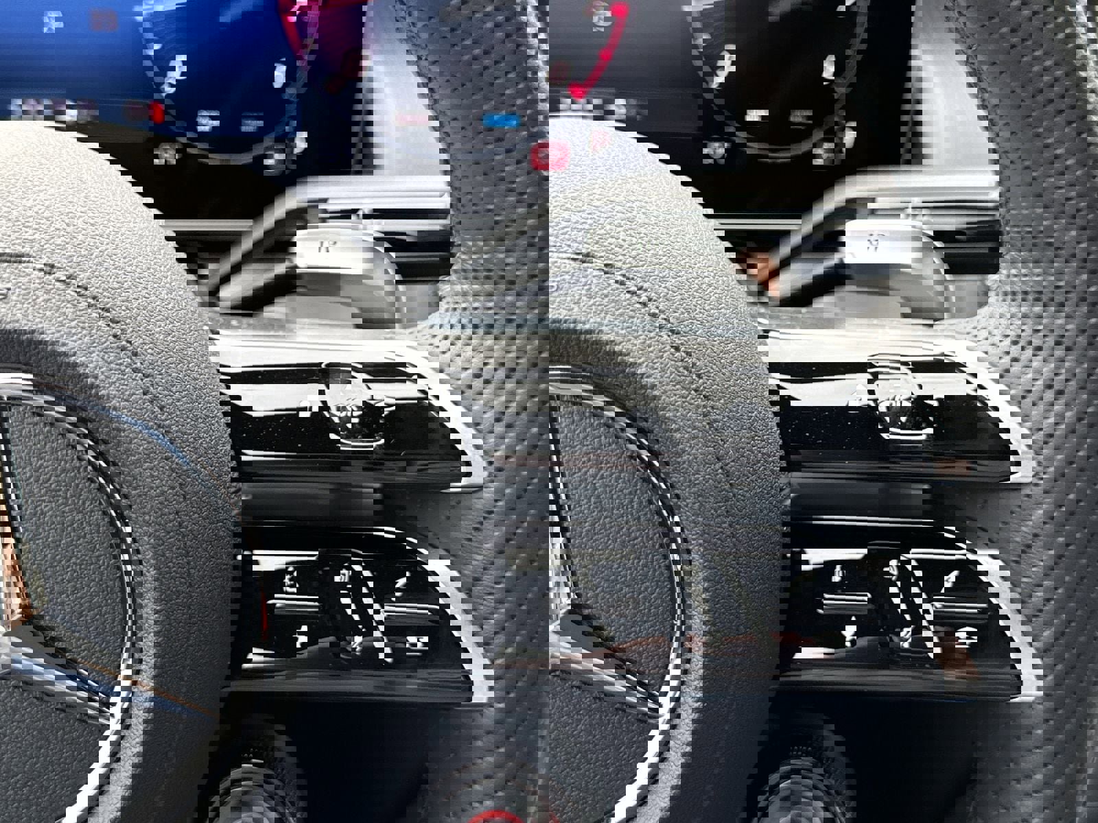 New 2026 Mercedes-Benz GLC 43 AMG 4MATIC image 24