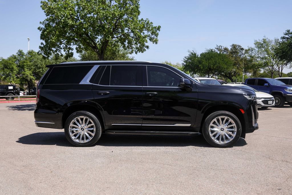 Used 2023 Cadillac Escalade Premium Luxury image 5