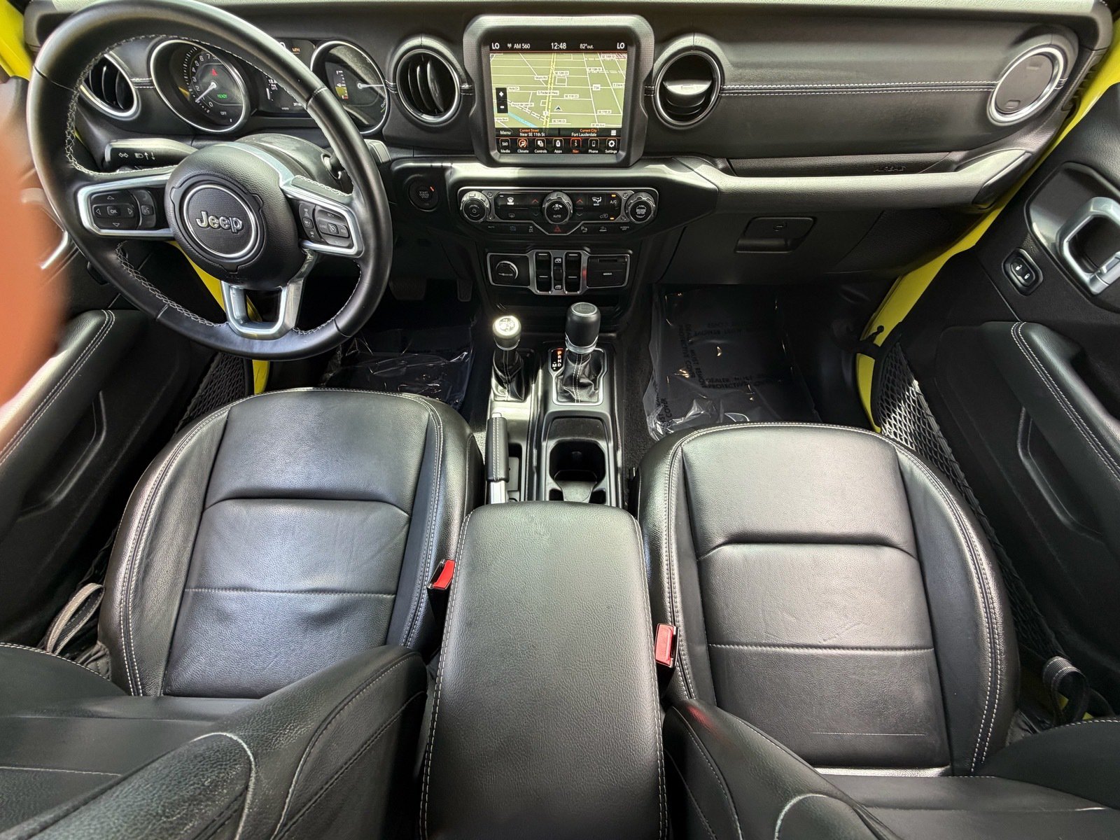 Used 2022 Jeep Wrangler Unlimited Sahara w/ Safety Group AWD/4WD image 15