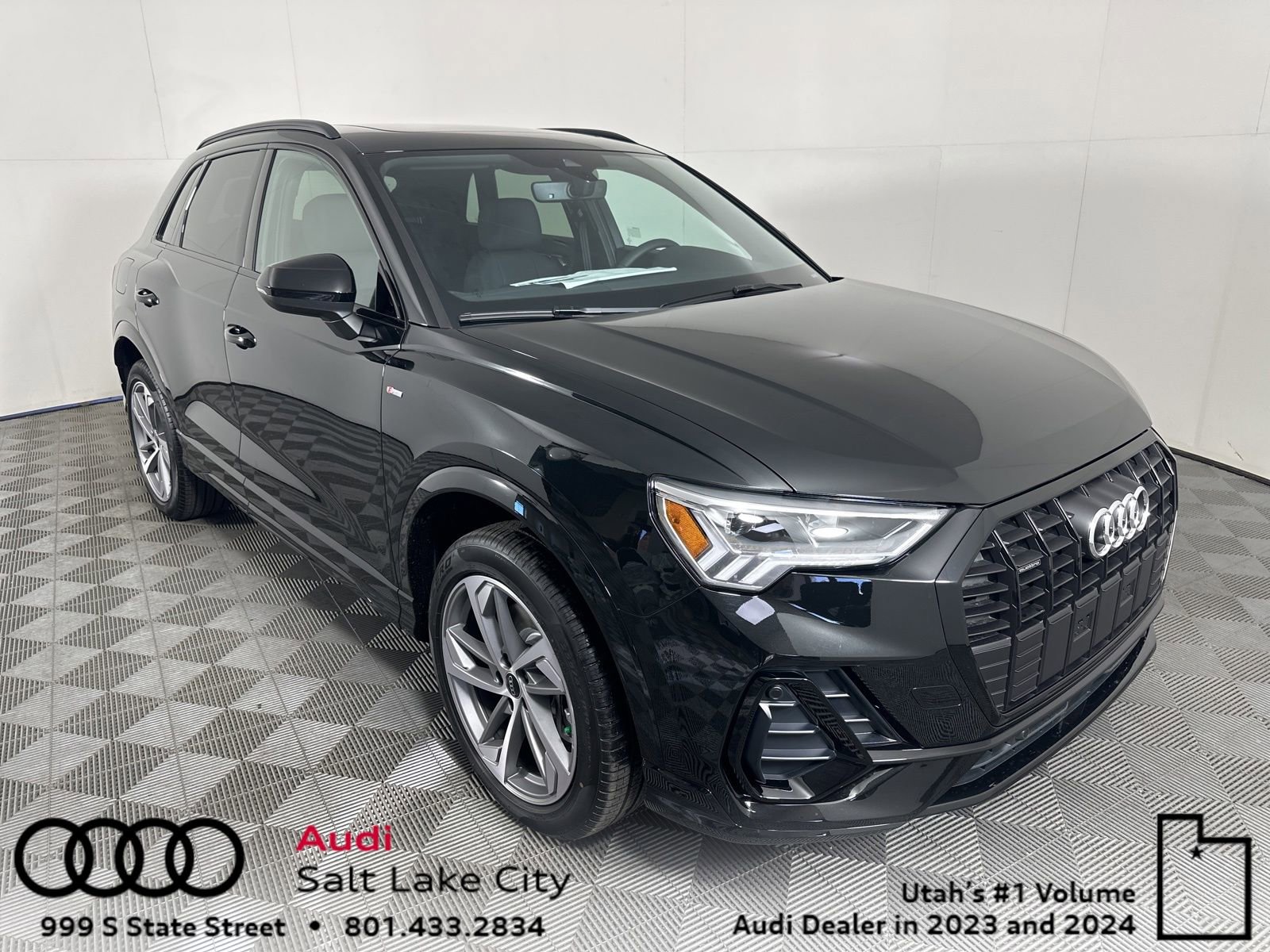 New 2025 Audi Q3 2.0T Premium