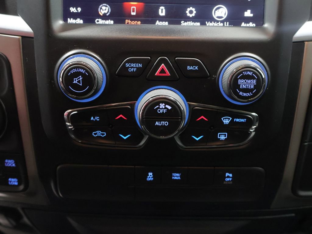 Used 2020 RAM 1500 Classic Warlock w/ Electronics Group AWD/4WD image 29