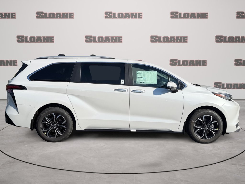 New 2026 Toyota Sienna Platinum AWD/4WD image 6