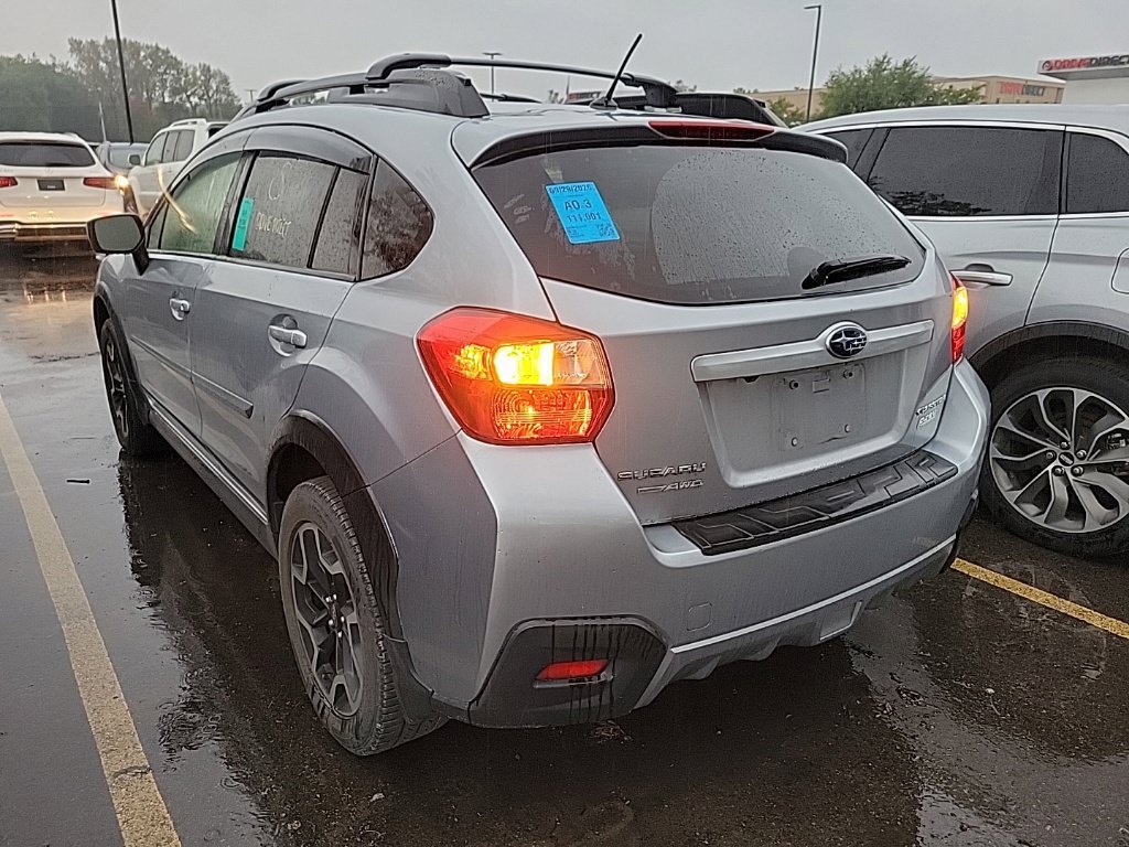 Used 2016 Subaru Crosstrek 2.0i Premium w/ Popular Package #2 AWD/4WD image 4