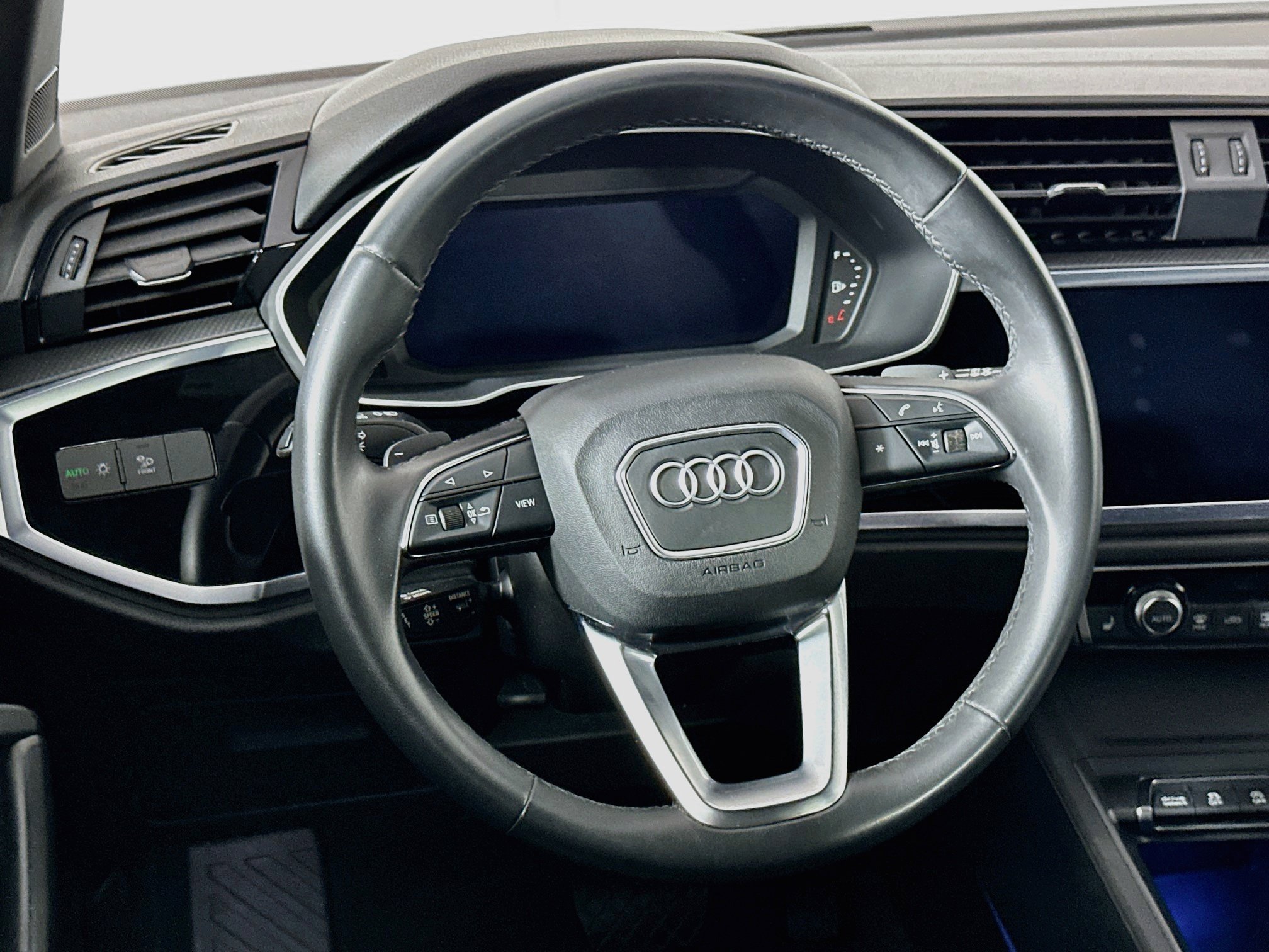 Used 2022 Audi Q3 2.0T Premium Plus AWD/4WD image 18