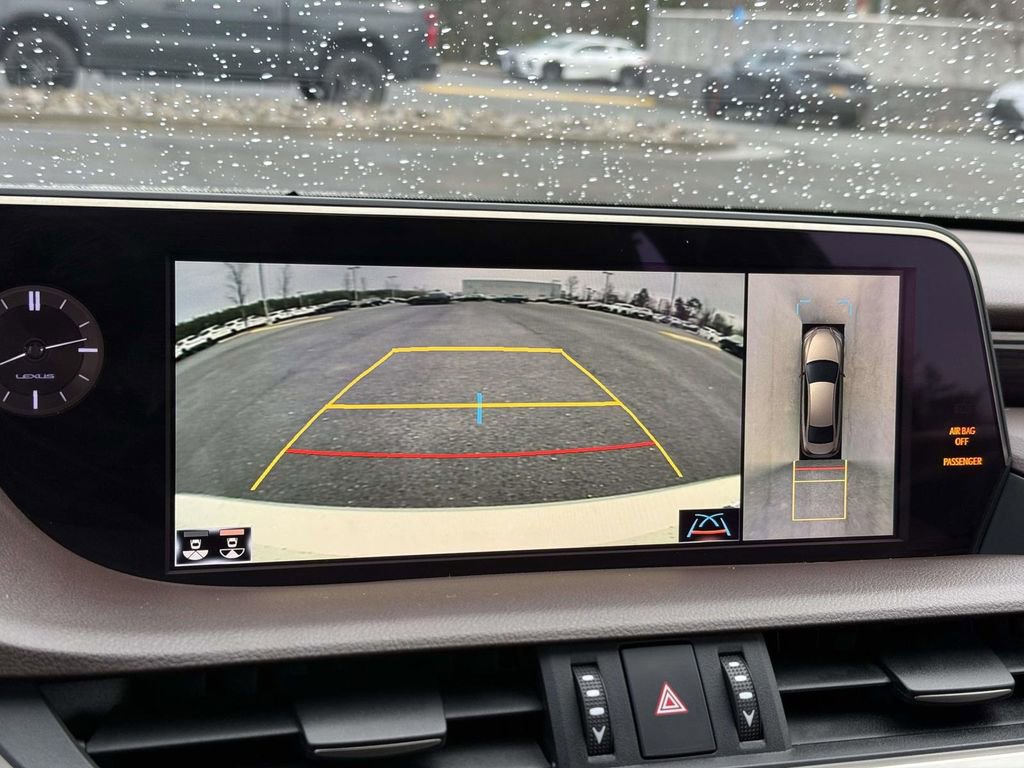 Used 2021 Lexus ES 350 Ultra Luxury w/ Accessory Package 2 image 11