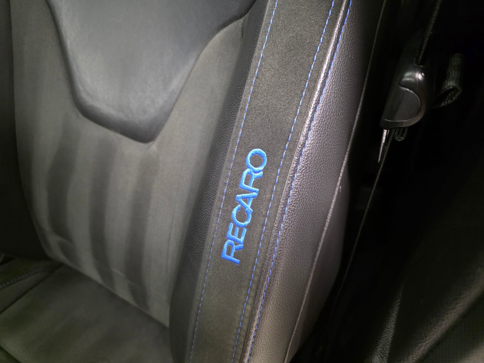 Used 2017 Ford Focus RS AWD/4WD image 21