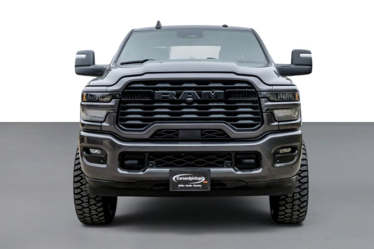 Used 2026 RAM 2500 Big Horn AWD/4WD image 3