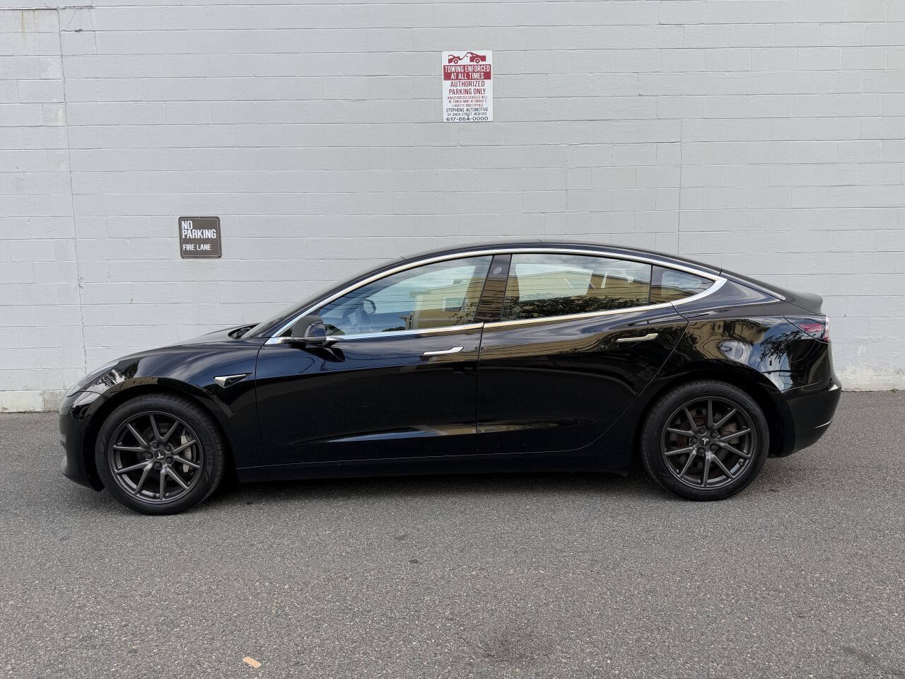 Used 2018 Tesla Model 3 Long Range AWD/4WD image 3