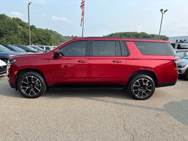 Used 2021 Chevrolet Suburban RST w/ Rear Media and Nav Package AWD/4WD image 2
