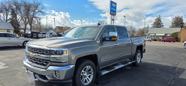 Used 2017 Chevrolet Silverado 1500 LTZ w/ LTZ Plus Package image 3
