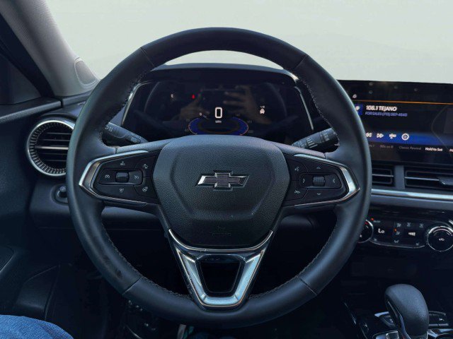 Used 2024 Chevrolet Trax ACTIV w/ Driver Confidence Package image 23