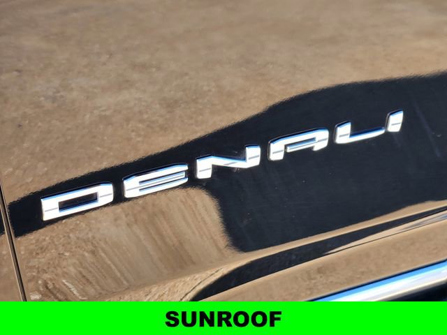 Used 2024 GMC Yukon XL Denali image 12