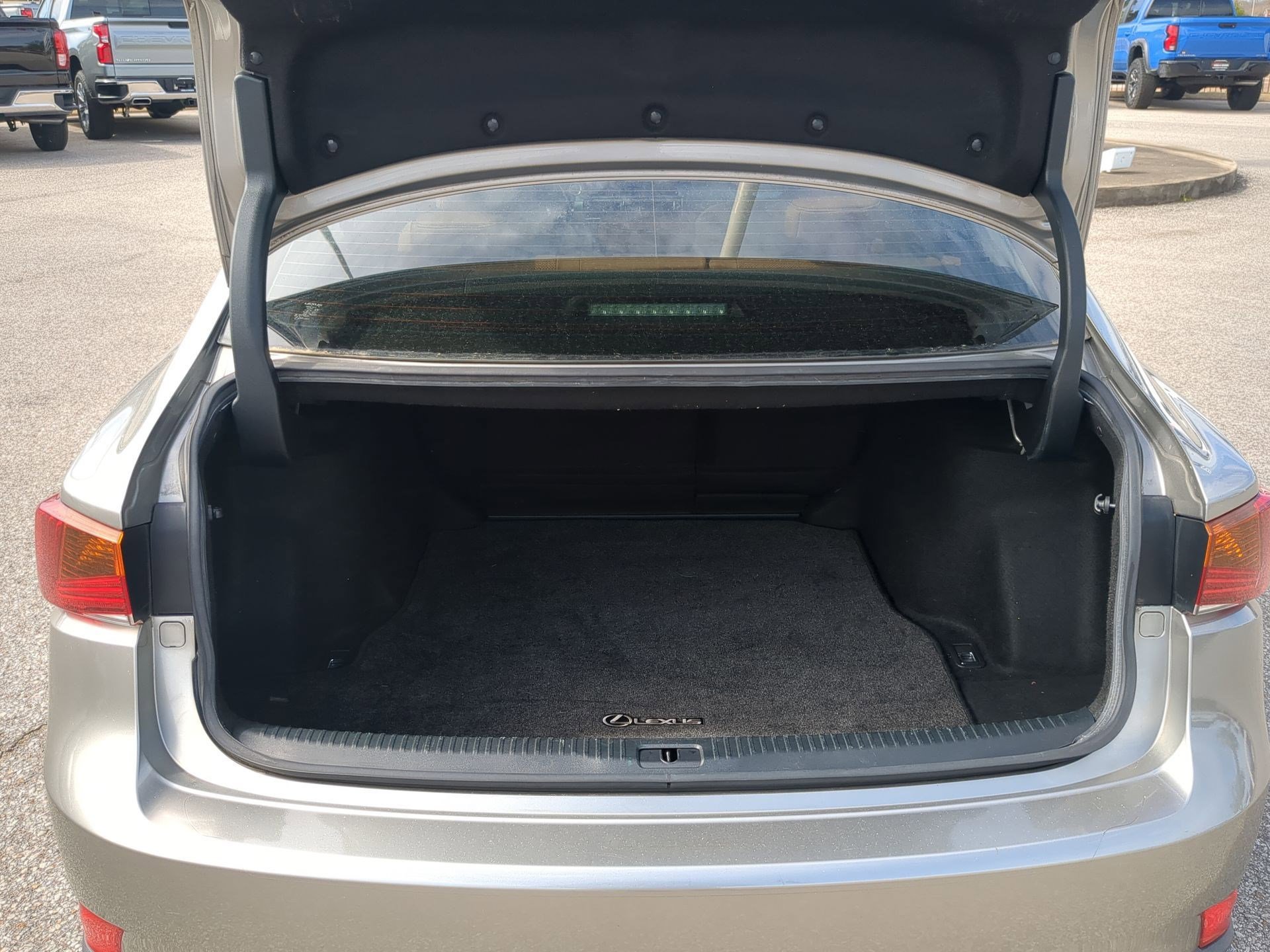Used 2018 Lexus IS 300 w/ Accessory Package 2 RWD image 23