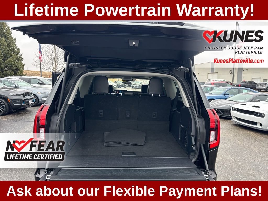 Used 2025 Ford Expedition Max Platinum image 29