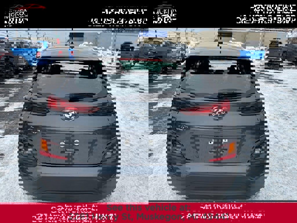 Used 2021 Hyundai Kona SE image 6