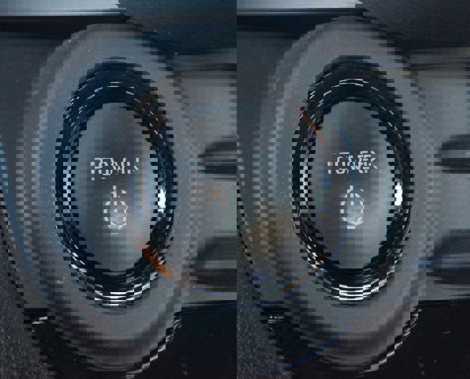 Used 2024 Toyota Crown Platinum image 9