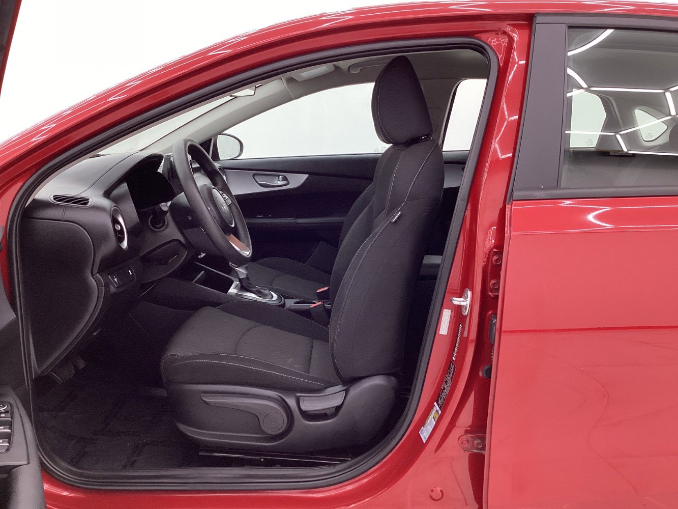 Used 2022 Kia Forte LXS image 14