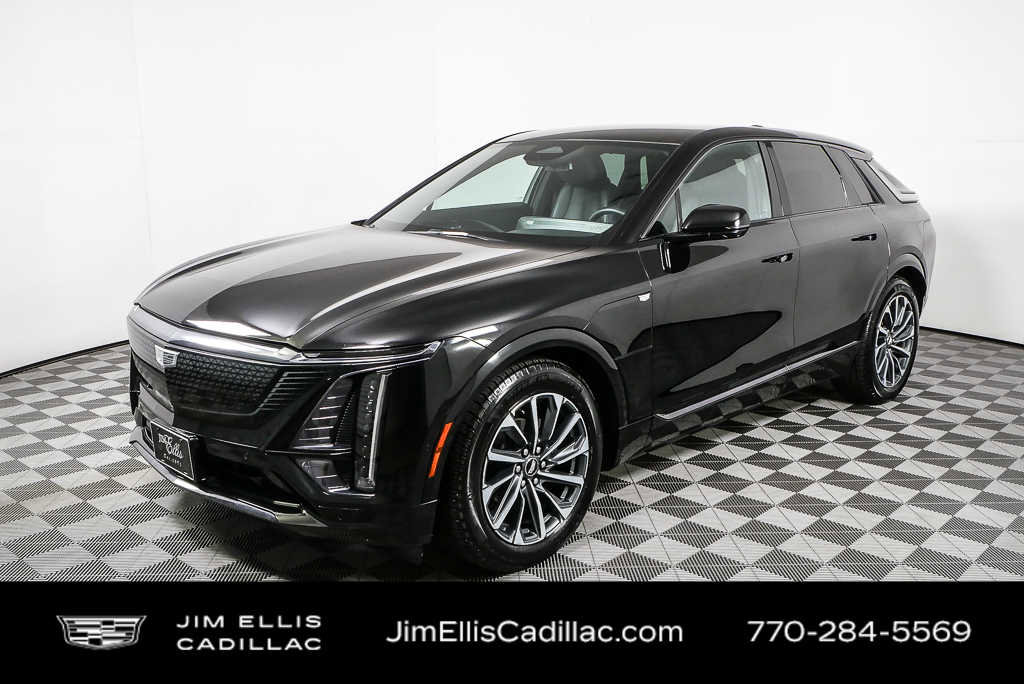 Used 2024 Cadillac Lyriq Sport AWD/4WD image 26