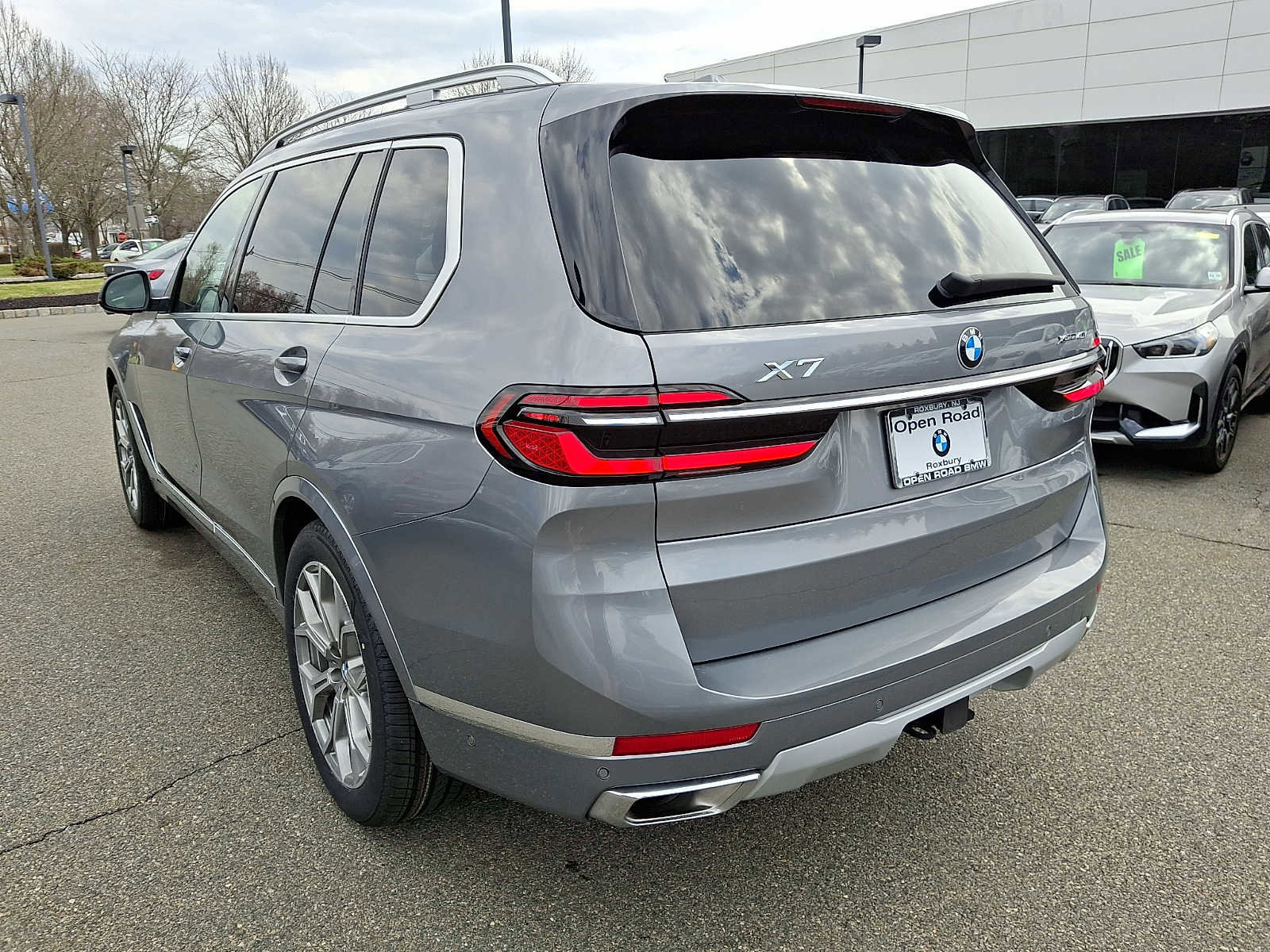 Certified 2024 BMW X7 xDrive40i image 5