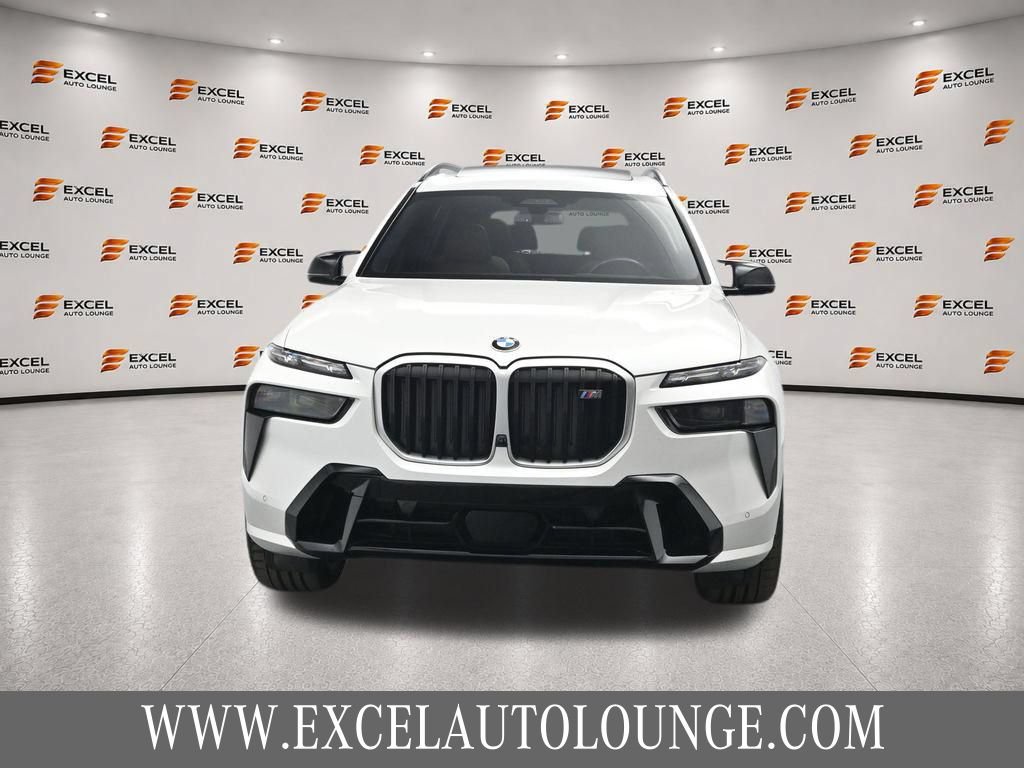 Used 2024 BMW X7 M60i w/ Executive Package AWD/4WD image 8