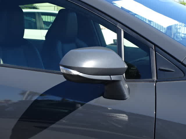 Used 2023 Toyota Corolla SE FWD image 7