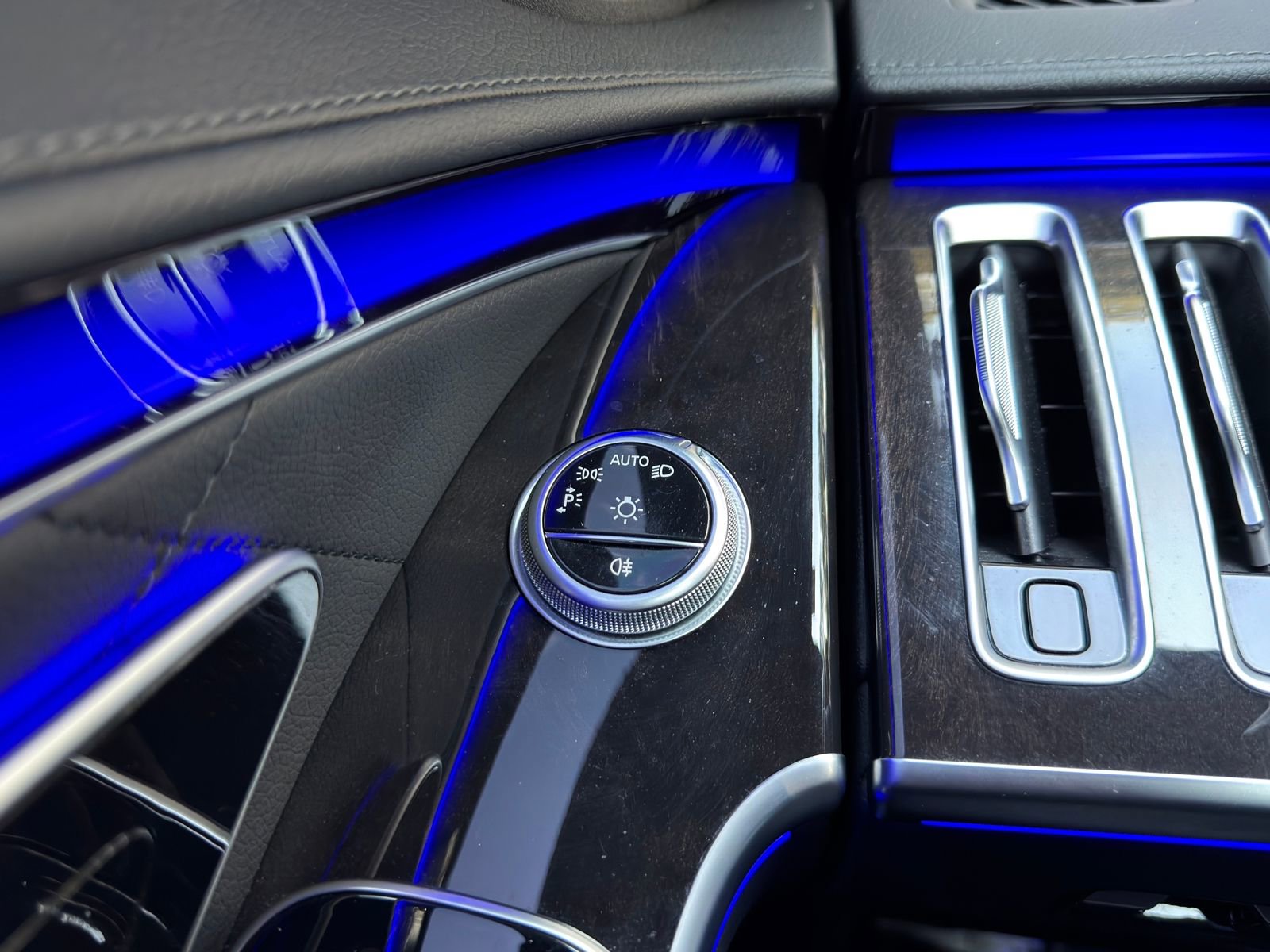 Used 2024 Mercedes-Benz S 580 4MATIC Sedan image 24