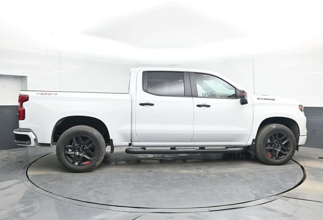 New 2026 Chevrolet Silverado 1500 RST w/ Redline Edition AWD/4WD image 15