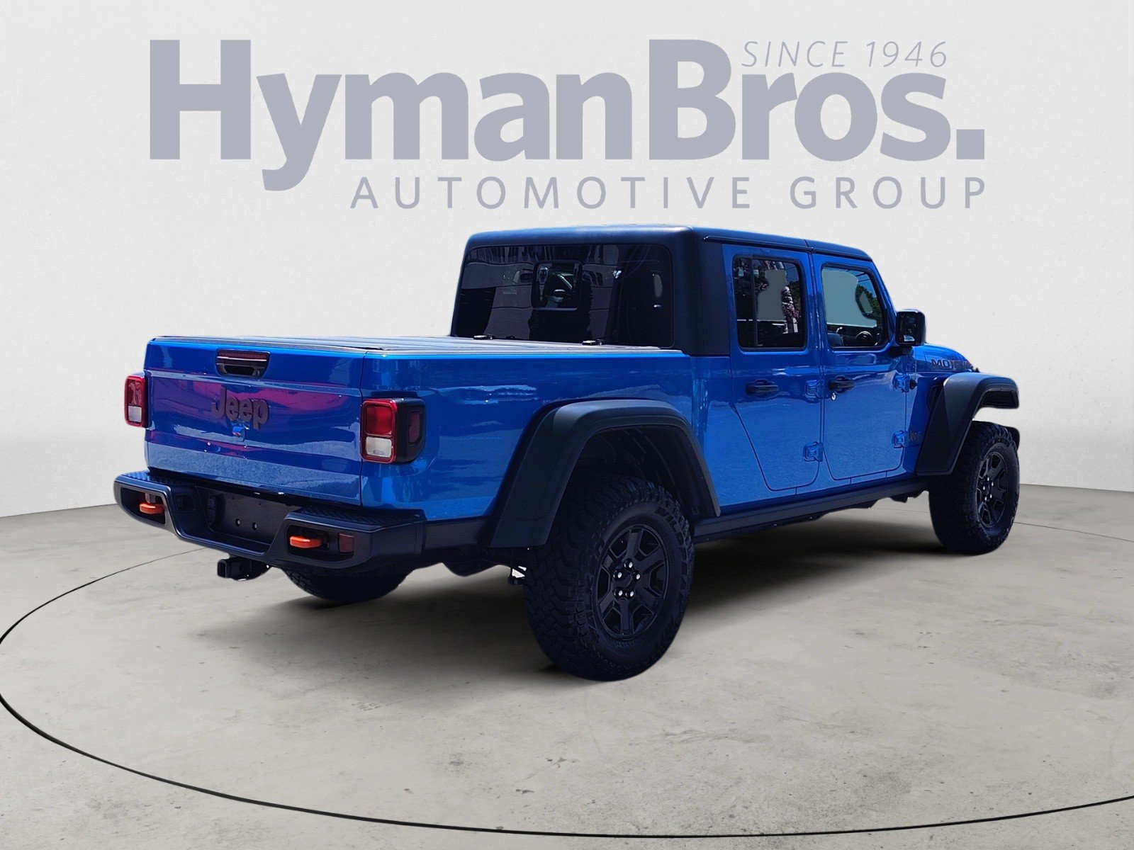 Used 2023 Jeep Gladiator Mojave w/ Cold Weather Group AWD/4WD image 3