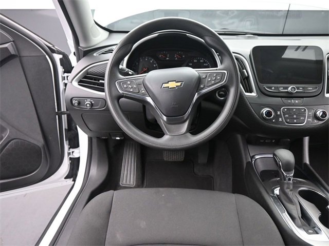 Used 2025 Chevrolet Malibu LT image 27