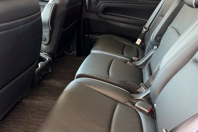 Used 2024 Honda Odyssey Elite image 14