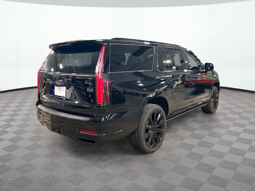 New 2026 Cadillac Escalade ESV Luxury w/ Touring Package AWD/4WD image 5