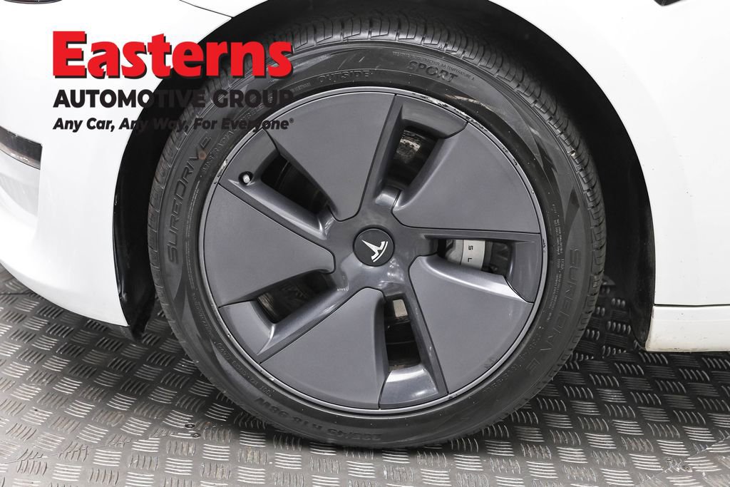 Used 2023 Tesla Model 3 Standard Range image 27