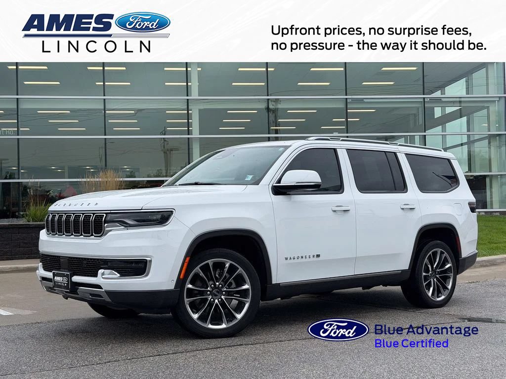 Used 2022 Jeep Wagoneer Series III w/ Premium Group I AWD/4WD image 1