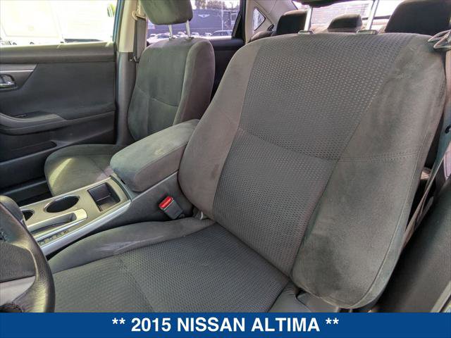 Used 2015 Nissan Altima 2.5 SV w/ Convenience Package image 20