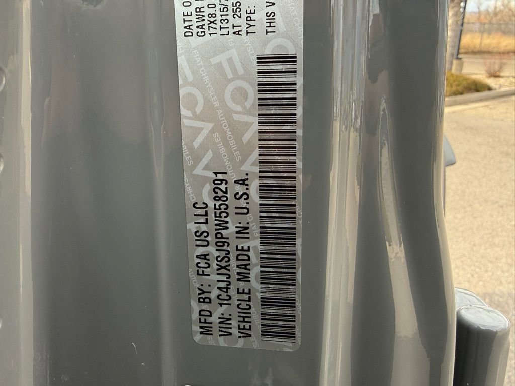 Used 2023 Jeep Wrangler Rubicon 392 w/ Xtreme Recon 35" Tire Package image 31