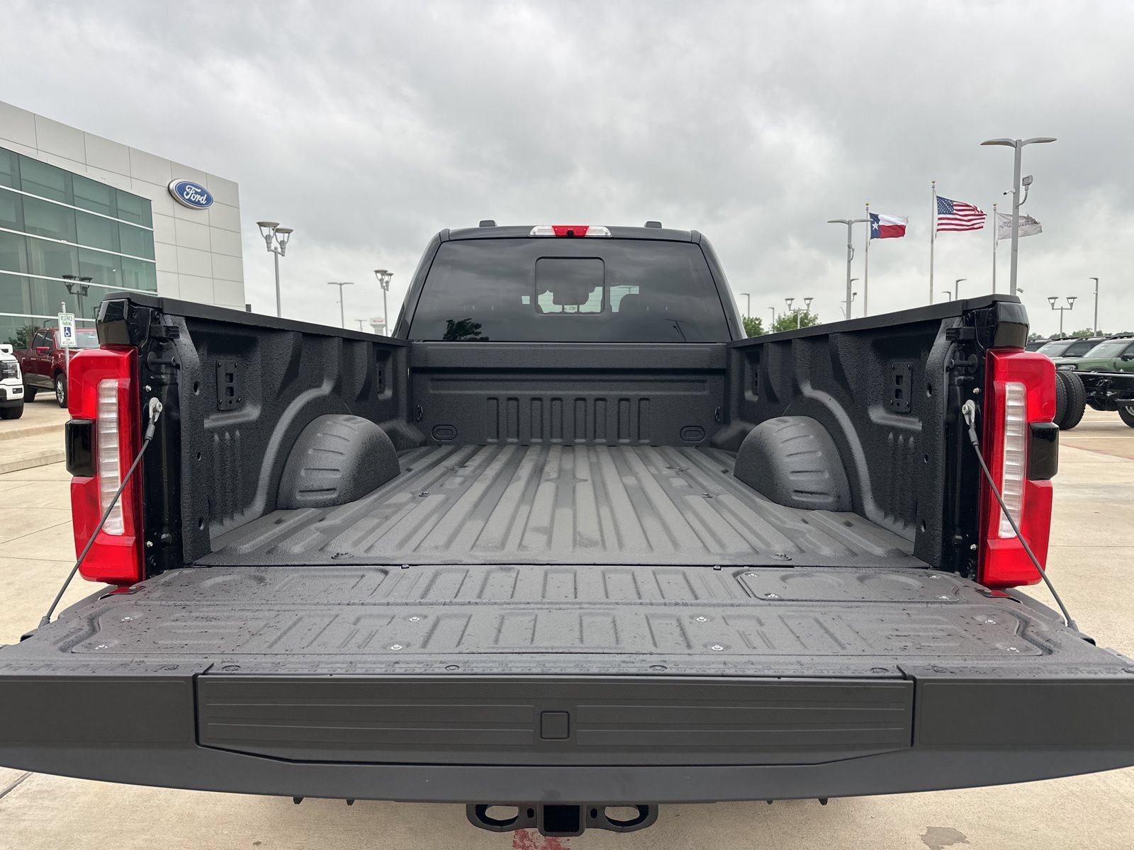 New 2025 Ford F350 Lariat w/ Lariat Ultimate Package AWD/4WD image 39