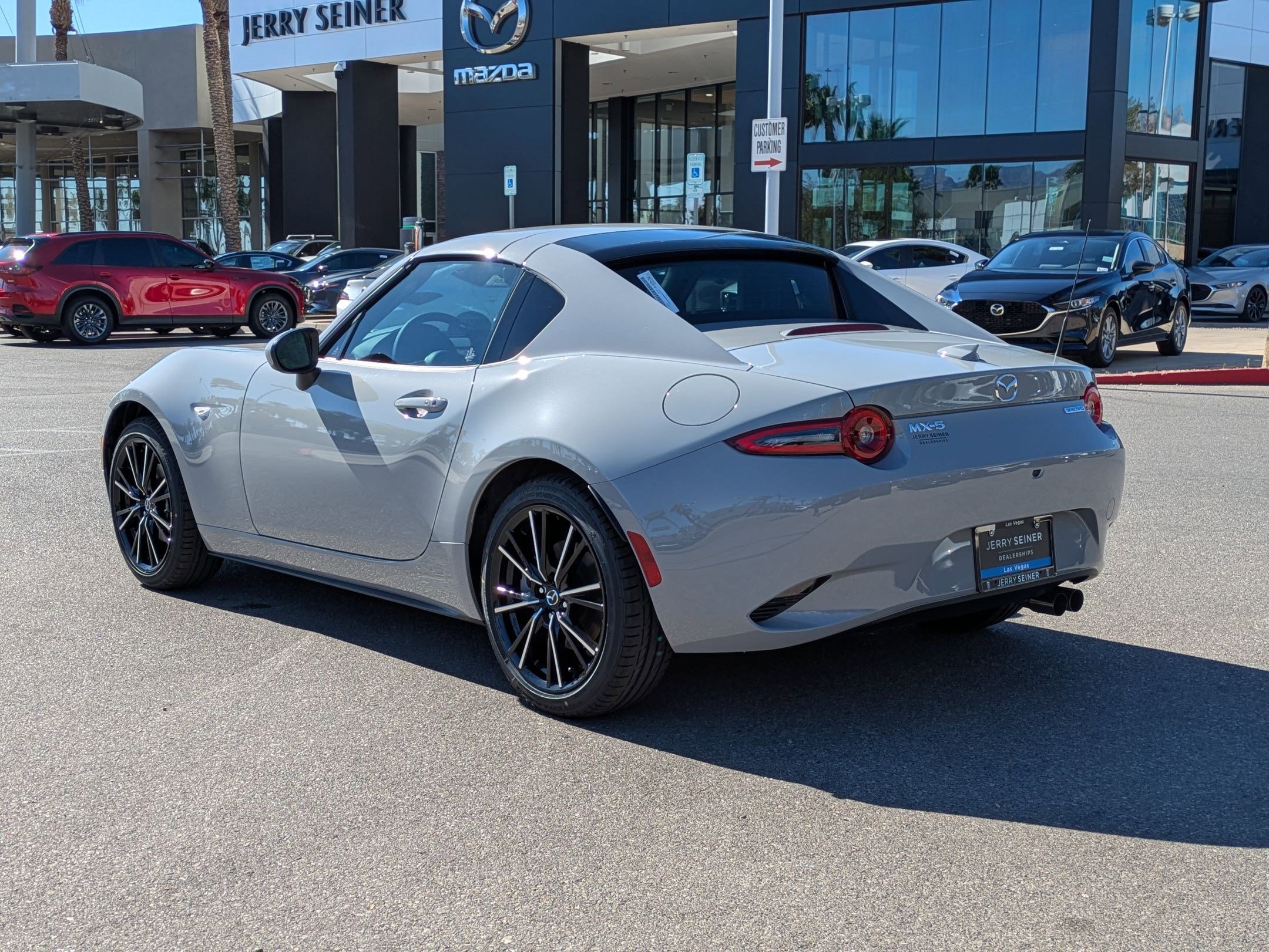 New 2026 MAZDA MX-5 Miata RF Grand Touring w/ Weather Package RWD image 10