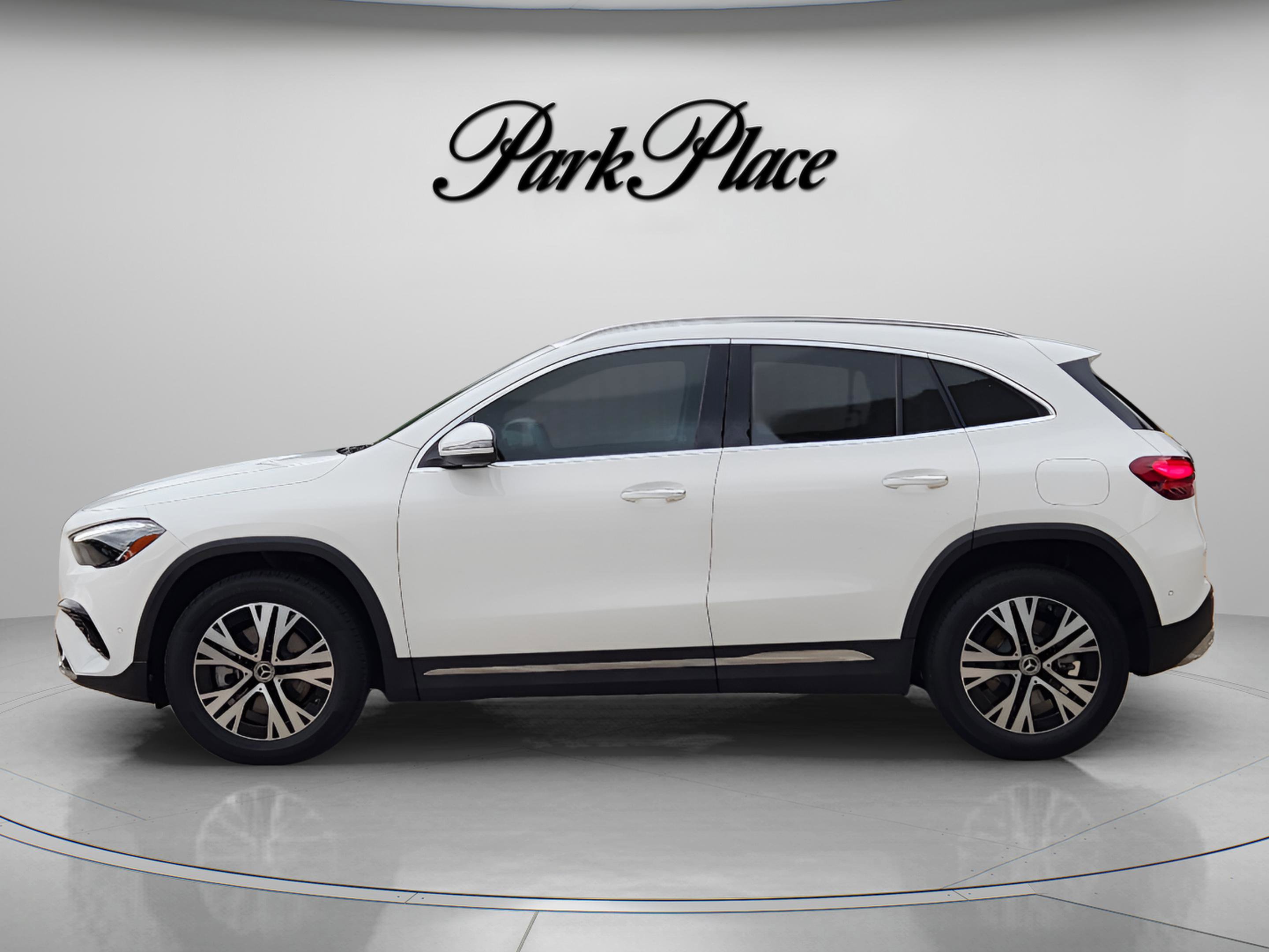 Used 2025 Mercedes-Benz GLA 250 video 2