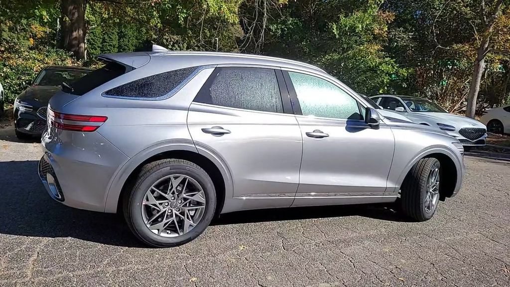Used 2024 Genesis GV70 2.5T w/ Select Package AWD/4WD image 9