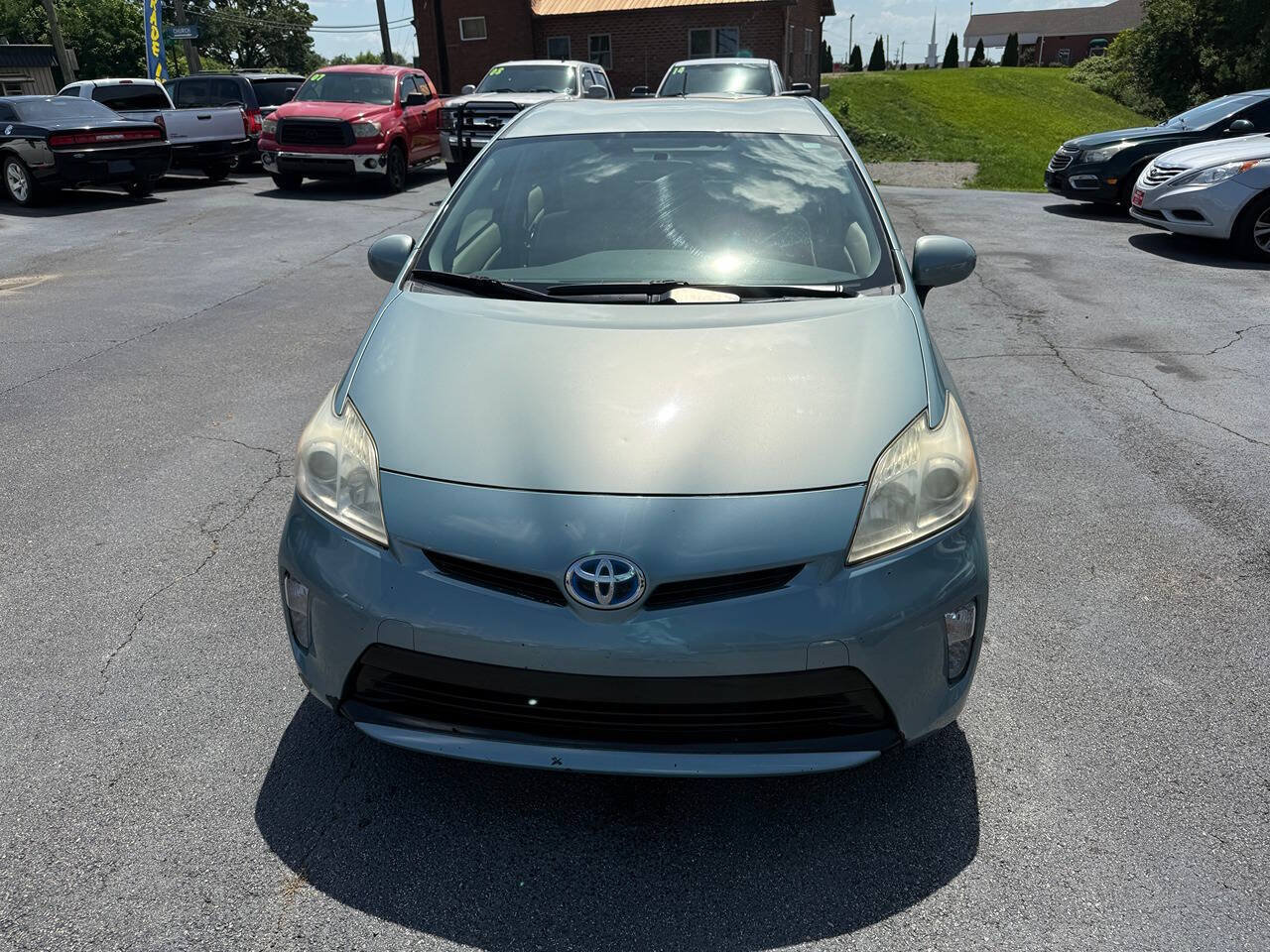 Used 2014 Toyota Prius Three w/ Preferred Accessory Package FWD image 9