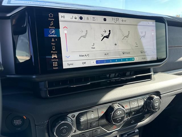 New 2026 Jeep Gladiator Mojave w/ Technology Group AWD/4WD image 27
