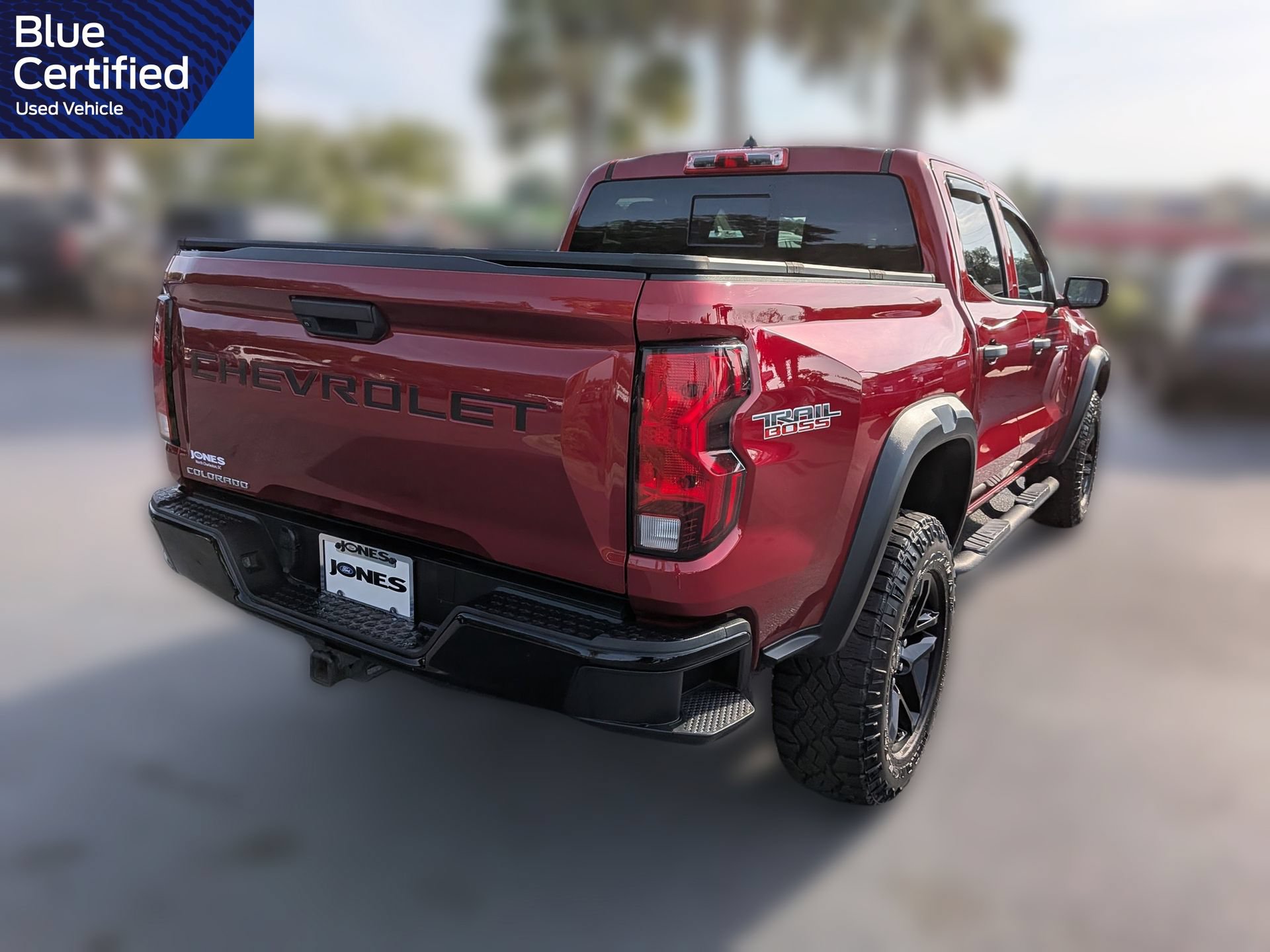 Used 2023 Chevrolet Colorado Trail Boss w/ Advanced Trailering Package AWD/4WD image 4