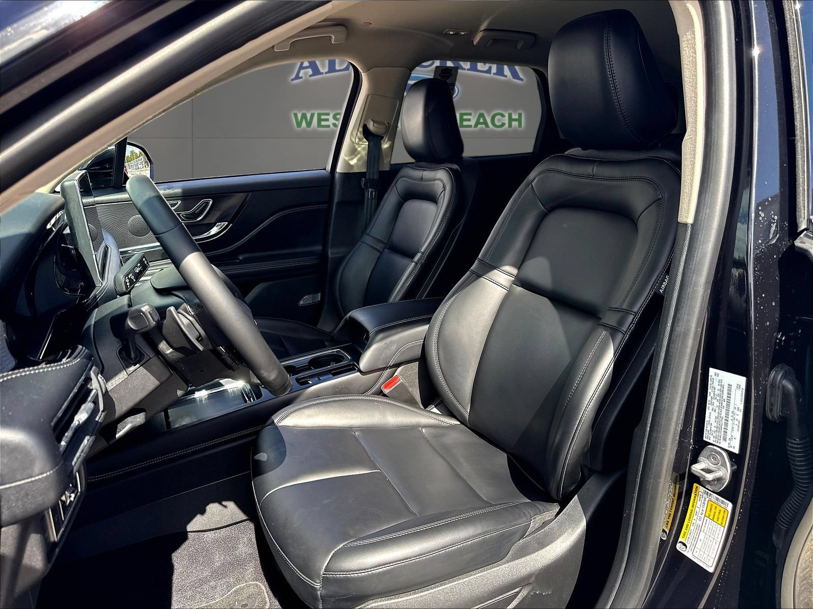 Certified 2023 Lincoln Corsair FWD image 24