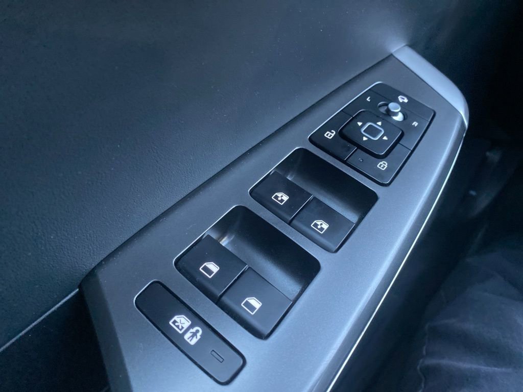 Used 2022 Kia EV6 Wind image 20