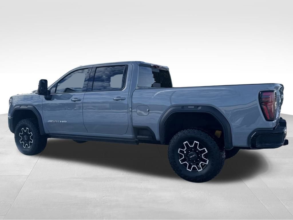 Used 2024 GMC Sierra 2500 AT4X image 15