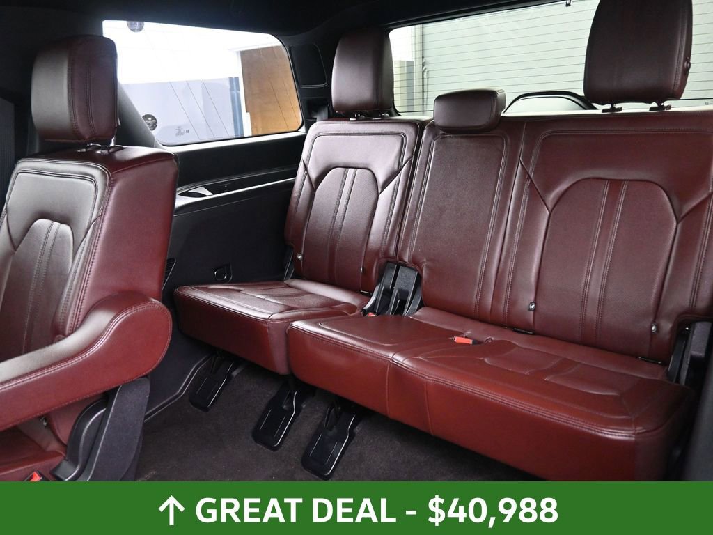 Used 2022 Ford Expedition Limited image 23