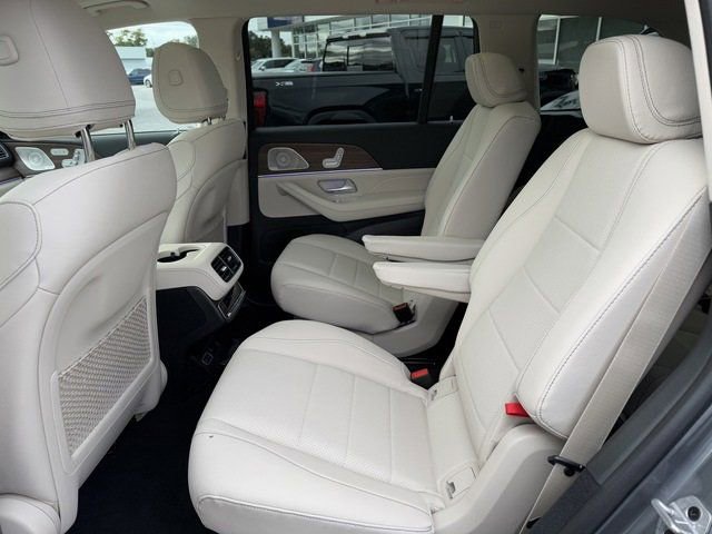 New 2025 Mercedes-Benz GLS 450 4MATIC image 10