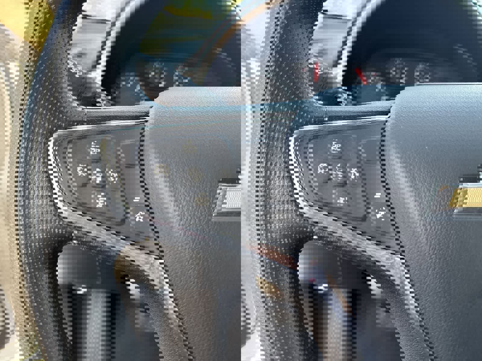 Used 2024 Chevrolet Malibu LT image 28