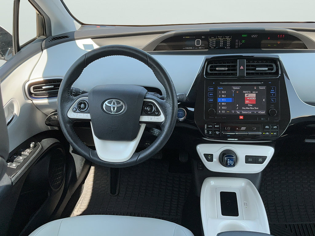 Used 2017 Toyota Prius Four Touring w/ Premium Convenience Package FWD image 11