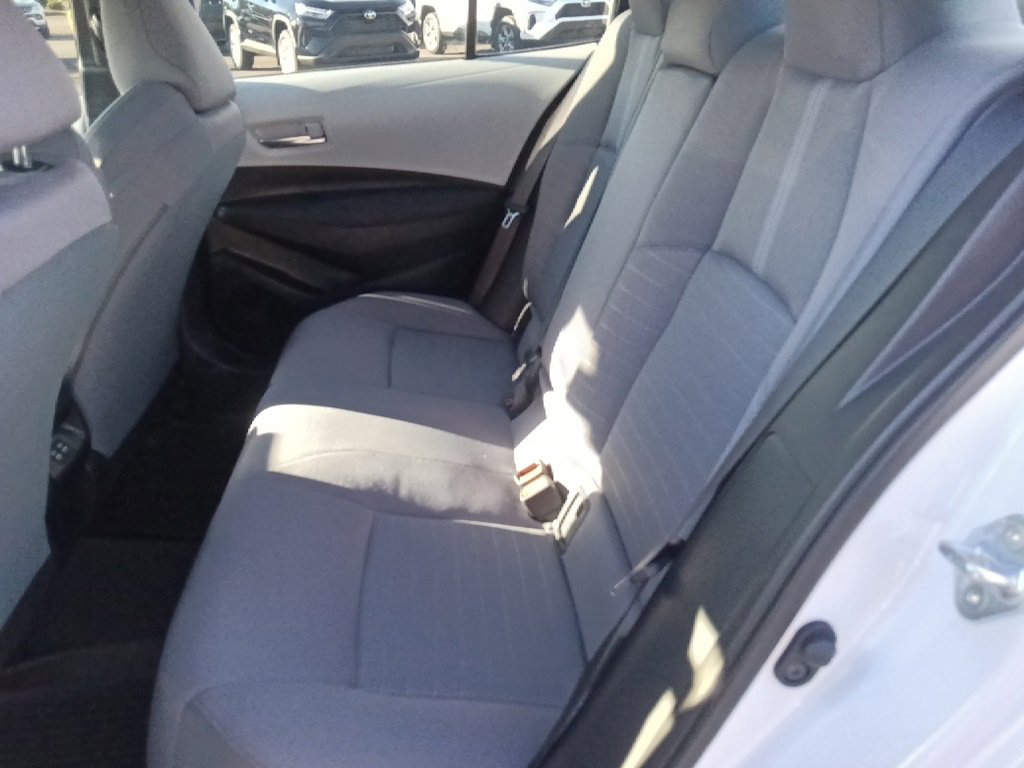 Used 2025 Toyota Corolla SE image 27